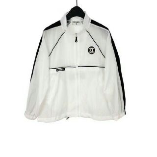 在庫有り お買い得 CHANEL ナイロン ジャケット 36 | www.mosquitec.com.br