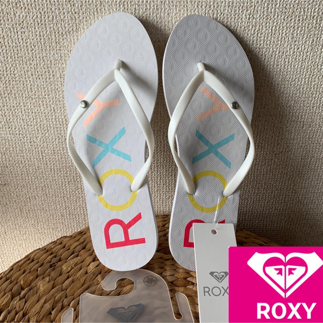 Roxy(ロキシー)の【新品 未使用】ROXY ビーチサンダル 24cm レディースの靴/シューズ(ビーチサンダル)の商品写真