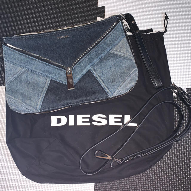 DIESELクラッチバック