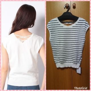 ジャスグリッティー(JUSGLITTY)の【タグ付き未使用】JUSGLITTY♡バックレースアップクルーニット(ボーダー)(ニット/セーター)