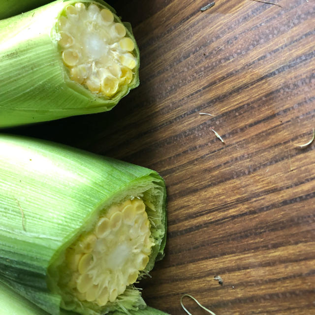 訳あり  とうもろこし 食品/飲料/酒の食品(野菜)の商品写真