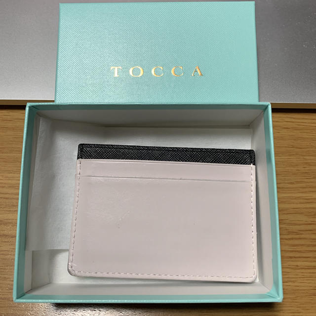 TOCCA(トッカ)のTOCCA カードケース レディースのファッション小物(パスケース/IDカードホルダー)の商品写真