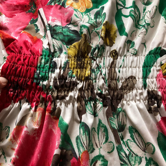 armoire caprice(アーモワールカプリス)のエジェリ♡フランス製花柄ワンピース♡ レディースのワンピース(ひざ丈ワンピース)の商品写真