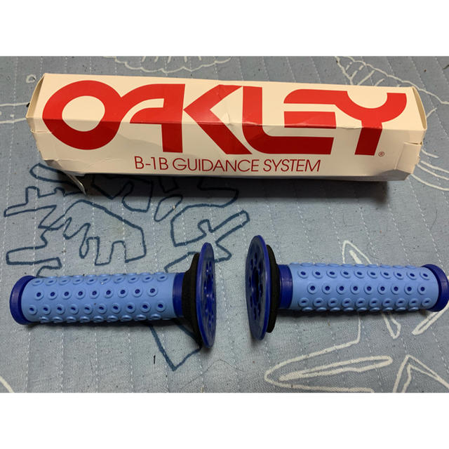 Oakley - オークリー BMX グリップ(青)の通販 by なおなお's Oakley - オークリー BMX グリップ(青)の通販 by なおなお's