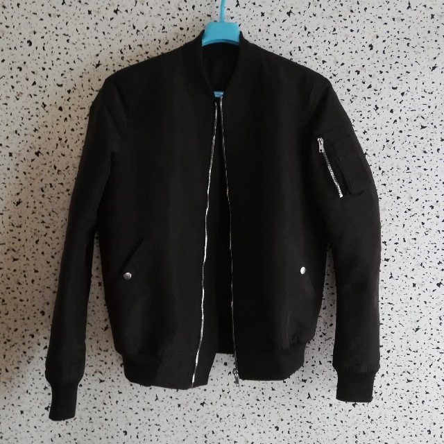 Rick Owens(リックオウエンス)の[極美品] rick owens bomber jacket ボンバー メンズのジャケット/アウター(フライトジャケット)の商品写真