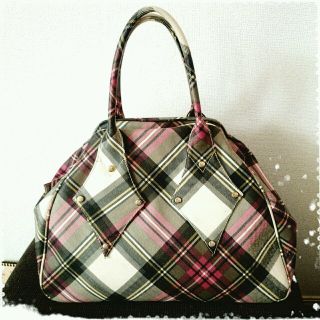 ヴィヴィアンウエストウッド(Vivienne Westwood)のヴィヴィアン♡ヤスミンチェックボストン(ボストンバッグ)