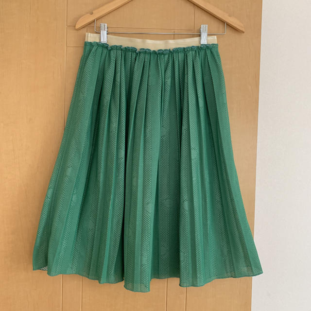 Jocomomola(ホコモモラ)のホコモモラ  プリーツスカート レディースのスカート(ひざ丈スカート)の商品写真