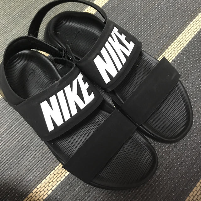 NIKE(ナイキ)のポムプリ様専用 レディースの靴/シューズ(サンダル)の商品写真