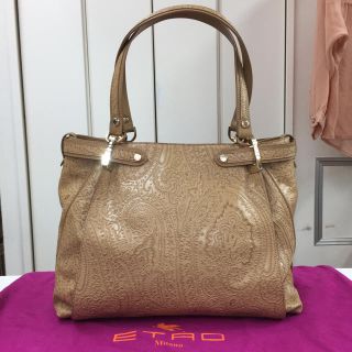 エトロ(ETRO)の美品！ETRO ペイズリー 型押し レザー トートバック(トートバッグ)