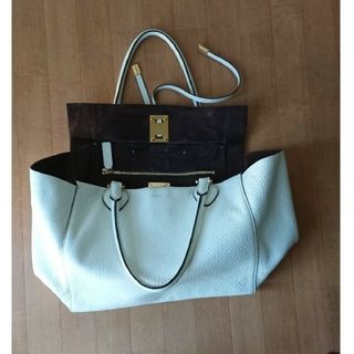 マイケルコース(Michael Kors)のMICHAEL KORS 白バッグ(ショルダーバッグ)