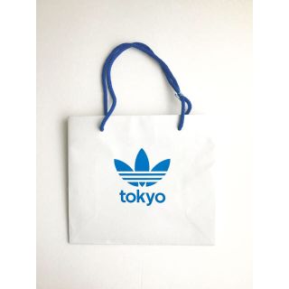 アディダス(adidas)の【アディダスtokyo】ショッピングバック・ショッパー・紙袋  (ヤラメ)(ショップ袋)