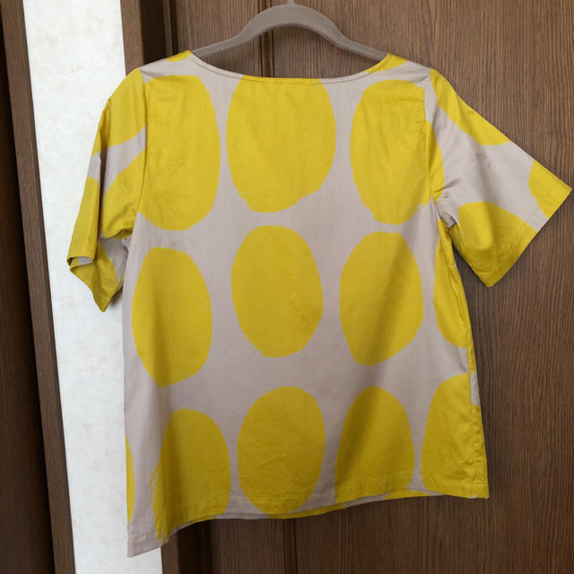 marimekko(マリメッコ)のmarimekko 半袖 プルオーバー ブラウス ドット レディースのトップス(シャツ/ブラウス(半袖/袖なし))の商品写真