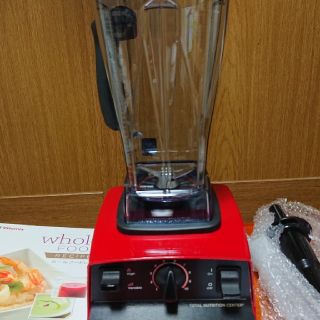 バイタミックス(Vitamix)のVitamix TNC5200 レッド 日本仕様正規品 未使用品(ジューサー/ミキサー)