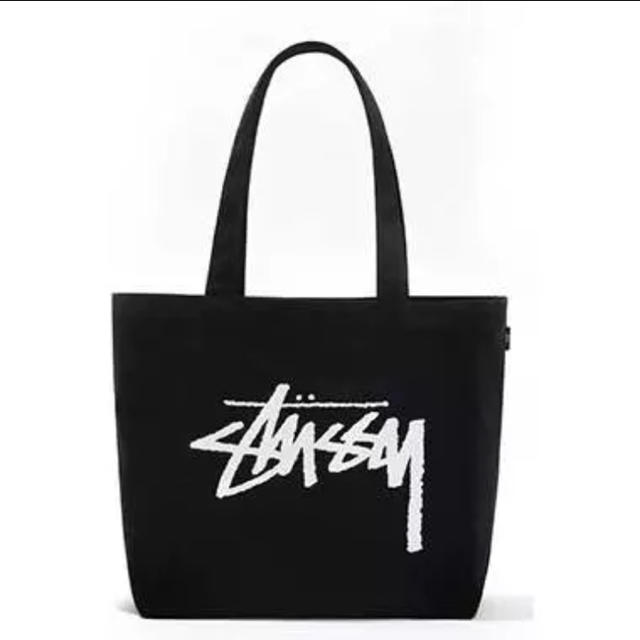 STUSSY(ステューシー)の 【新品】ステューシー　 ロゴ入りビッグトートバッグ　 黒 メンズのバッグ(トートバッグ)の商品写真