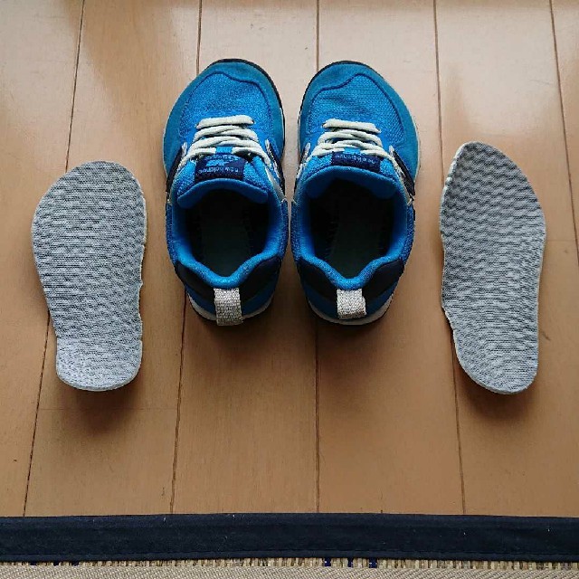 New Balance(ニューバランス)の専用出品 new balance 14cm ブルー  スリッポン キッズ/ベビー/マタニティのベビー靴/シューズ(~14cm)(スニーカー)の商品写真