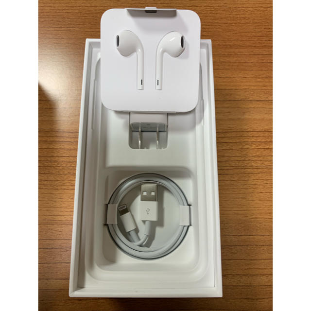 28600円 iPhone - iPhone XS Silver 256GB シムフリー 新品未 28600円 iPhone - iPhone XS Silver 256GB シムフリー 新品未