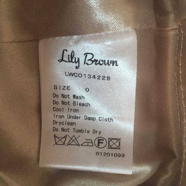 Lily Brown(リリーブラウン)のLily Brown ワンピ レディースのワンピース(ひざ丈ワンピース)の商品写真