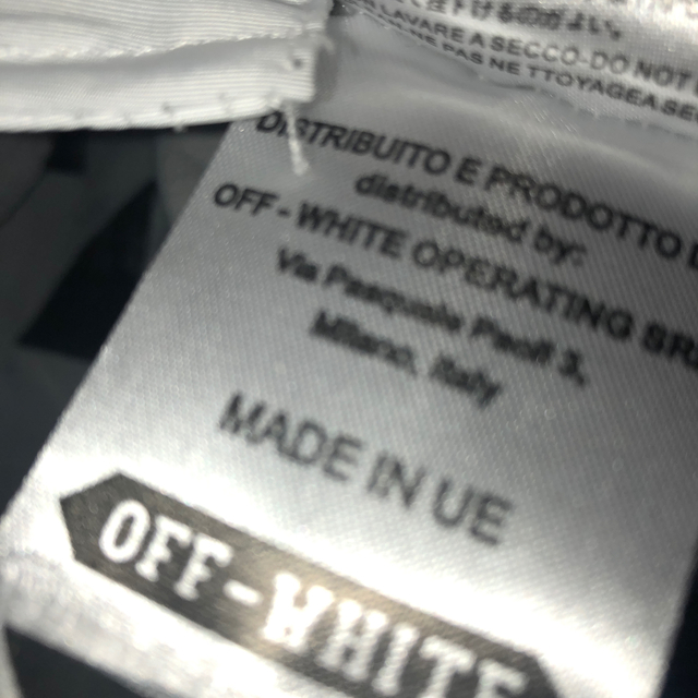 OFF-WHITE(オフホワイト)のOff-White ナイロンジャケット メンズのジャケット/アウター(ナイロンジャケット)の商品写真