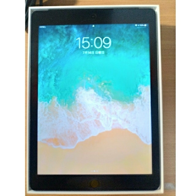 iPad 32GB Wi-Fi + Cellular スペースグレイ 1