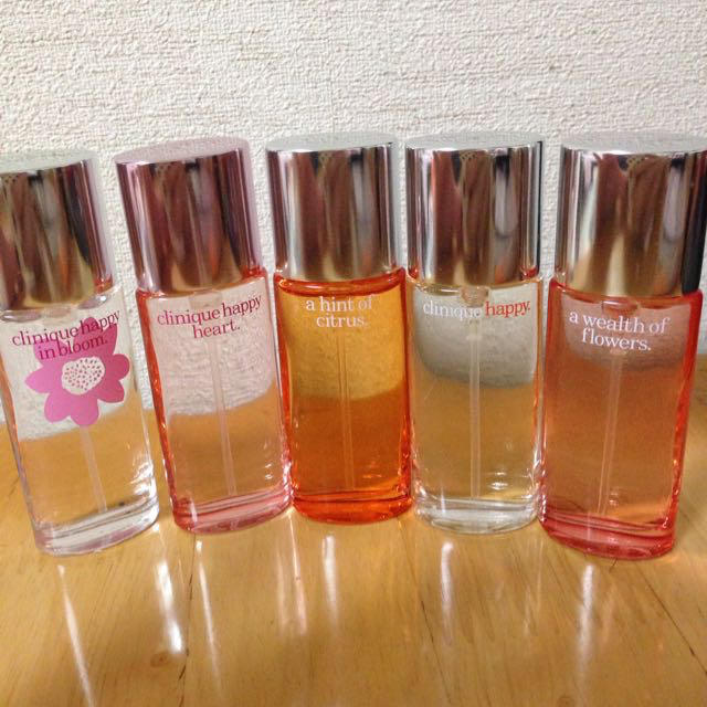 CLINIQUE(クリニーク)のクリニーク☆ミニボトルセット コスメ/美容の香水(香水(女性用))の商品写真