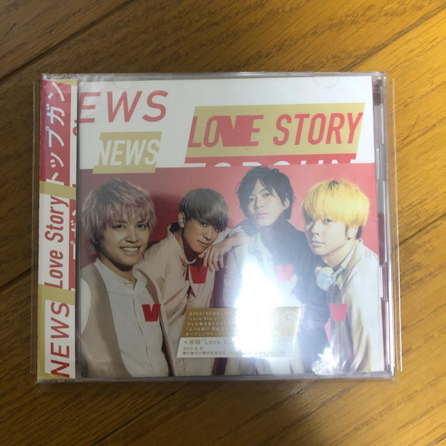 NEWS(ニュース)のnews トップガン/love story 初回love story盤 エンタメ/ホビーのCD(ポップス/ロック(邦楽))の商品写真