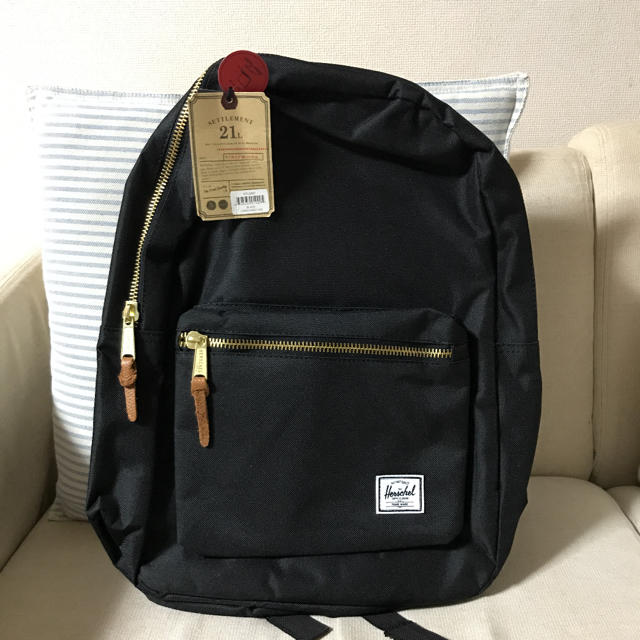 HERSCHEL(ハーシェル)の新品💕ハーシェル バックパック リュック💕ブラック 21L 専用出品です！！ レディースのバッグ(リュック/バックパック)の商品写真