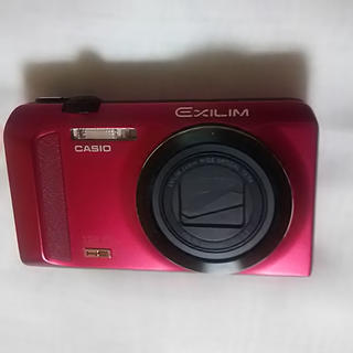 カシオ(CASIO)のCASIO デジタルカメラ EXILIM EX-ZR200 レッド(コンパクトデジタルカメラ)