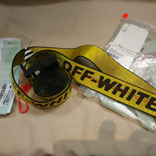 OFF-WHITE(オフホワイト)のOFF WHITE  ベルト  1回使用  美品 レディースのファッション小物(ベルト)の商品写真