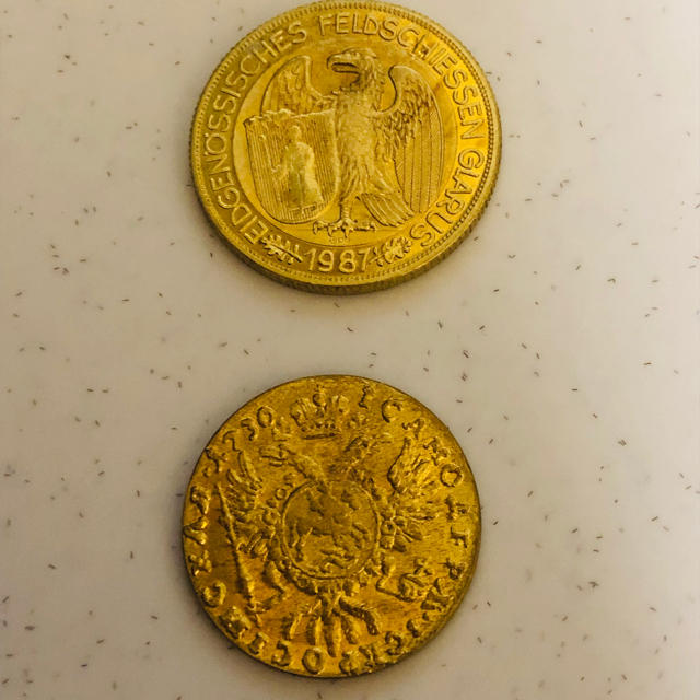 外国 アンティークコイン 二枚セット の通販 by コスモス｜ラクマ