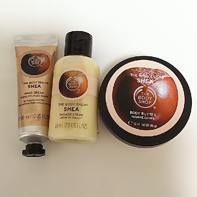 THE BODY SHOP(ザボディショップ)のTHE BODY SHOP セット(シアバター) コスメ/美容のボディケア(ボディローション/ミルク)の商品写真