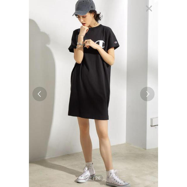 Champion(チャンピオン)のchampion Tシャツワンピース レディースのワンピース(ひざ丈ワンピース)の商品写真