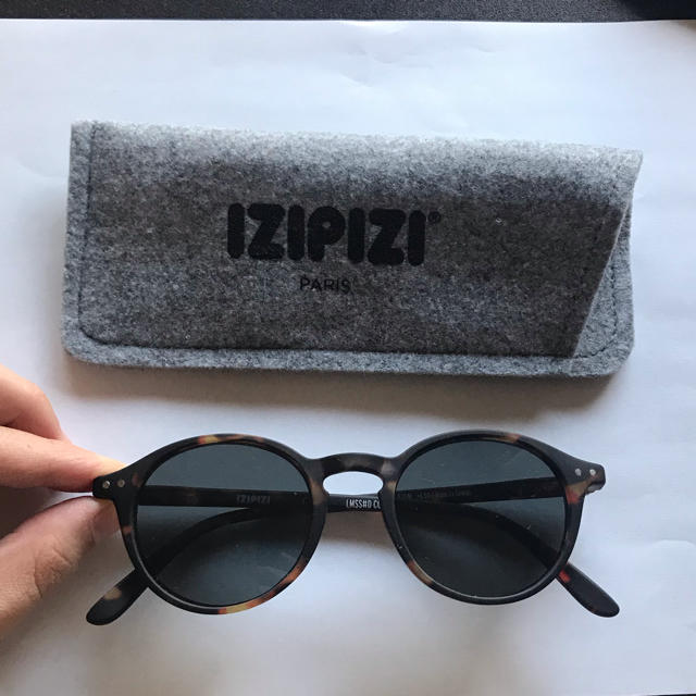 URBAN RESEARCH(アーバンリサーチ)のizipizi サングラス #D レディースのファッション小物(サングラス/メガネ)の商品写真