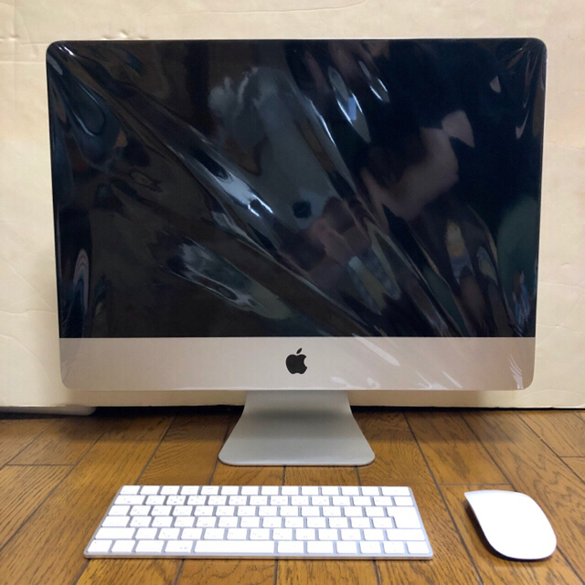 Mac (Apple)(マック)の【最新機種】iMac 2019年モデル 21インチ スマホ/家電/カメラのPC/タブレット(デスクトップ型PC)の商品写真