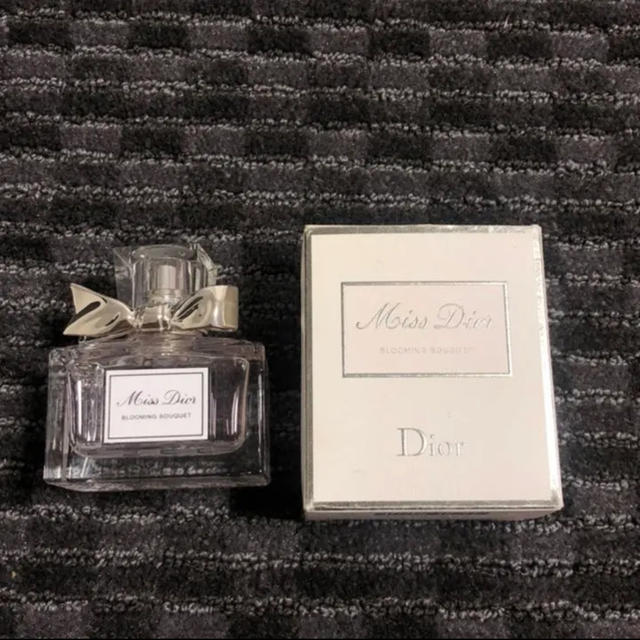 Dior  香水 ブルーミング ブーケ 30ml