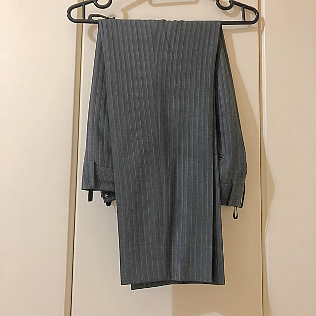 青山(アオヤマ)の洋服の青山 クロップド丈 9号 パンツ レディースのフォーマル/ドレス(スーツ)の商品写真