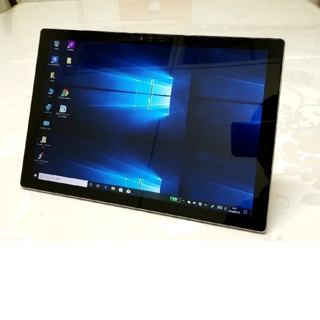 SurfacePro4　Core i7（6650U）16GB  SSD256GB