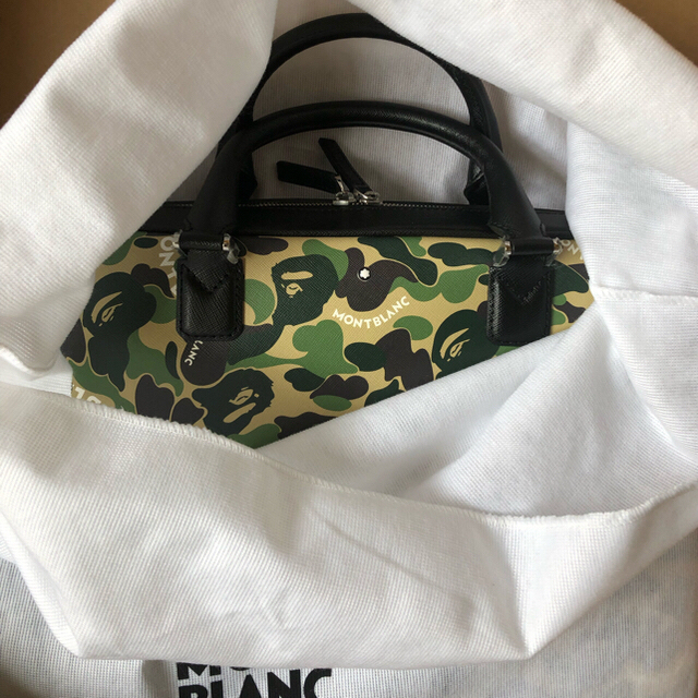 A BATHING APE(アベイシングエイプ)のA BATHING APE(BAPE) × MONTBLANC メンズのバッグ(ビジネスバッグ)の商品写真