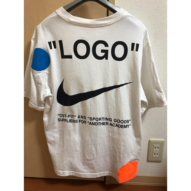 Nike offwhite Tシャツ sサイズ 国内正規品