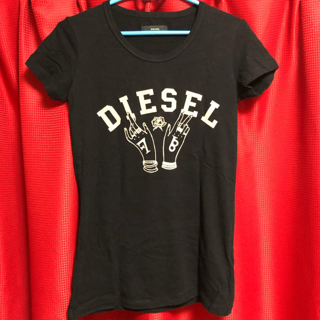 DIESEL(ディーゼル)のDIESEL Tシャツ レディースのトップス(Tシャツ(半袖/袖なし))の商品写真