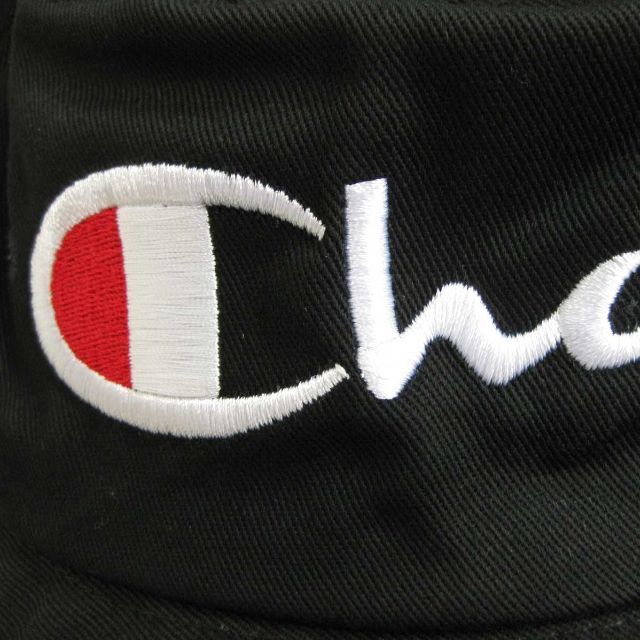 Champion(チャンピオン)の送無■新品タグ付き【チャンピオン】BIGロゴ刺しゅうハット 帽子 ブラック メンズの帽子(ハット)の商品写真