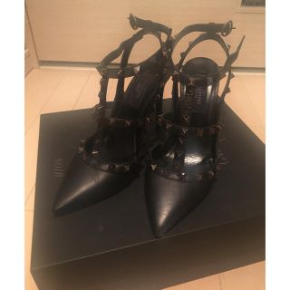 ヴァレンティノ(VALENTINO)のVALENTINO NOIR(ハイヒール/パンプス)