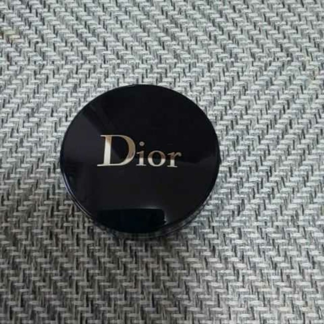 Dior  ディオール スキン フォーエヴァー クッション ファンデーション