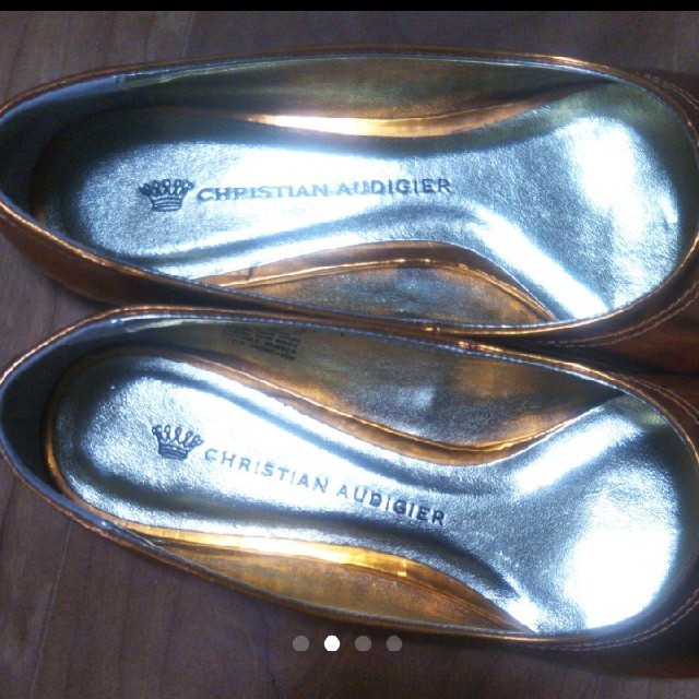 CHRISTIAN AUDIGIER  クリスチャン　オードジェー　 パンプス レディースの靴/シューズ(ハイヒール/パンプス)の商品写真