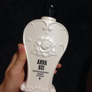 アナスイ(ANNA SUI)のアナスイボティ用乳液(ボディローション/ミルク)