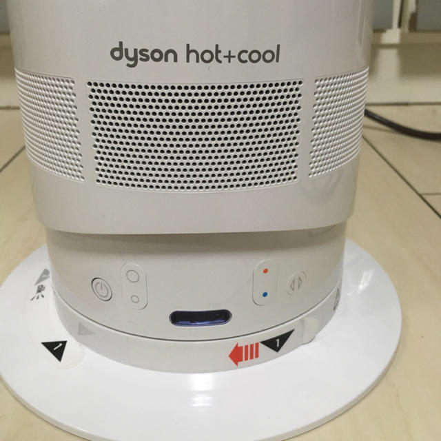 Dyson(ダイソン)のdyson hot ＋ cool AM05 ダイソン 2016年製造品 美品 スマホ/家電/カメラの冷暖房/空調(扇風機)の商品写真