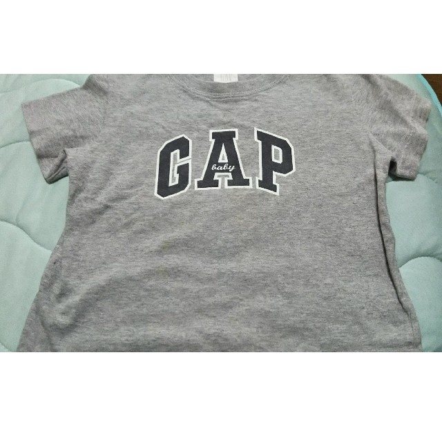 GAP(ギャップ)のGAP baby Tシャツ  24-30M キッズ/ベビー/マタニティのキッズ服男の子用(90cm~)(Tシャツ/カットソー)の商品写真