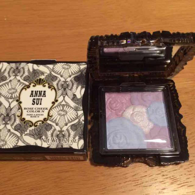 ANNA SUI(アナスイ)の新品 アナスイ ローズチークカラー コスメ/美容のベースメイク/化粧品(フェイスカラー)の商品写真