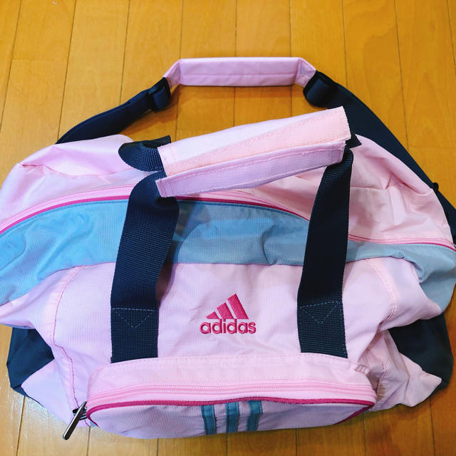 adidas(アディダス)のアディダス スポーツバッグ スポーツ/アウトドアのスポーツ/アウトドア その他(その他)の商品写真