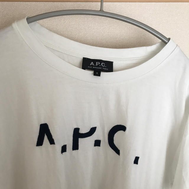 A.P.C(アーペーセー)のA.P.CTシャツ レディースのトップス(Tシャツ(半袖/袖なし))の商品写真