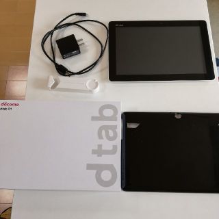 エヌティティドコモ(NTTdocomo)のdocomo dtab 01 大画面10.1インチタブレット　付属品全てあり(タブレット)